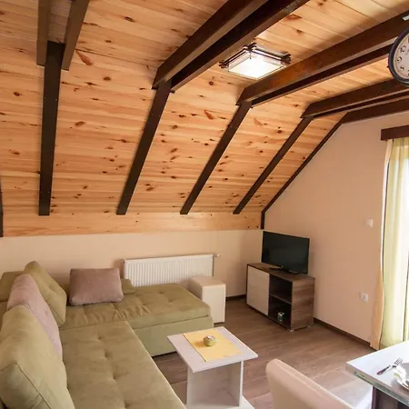 Suncani Breg Tara * Mitrovac